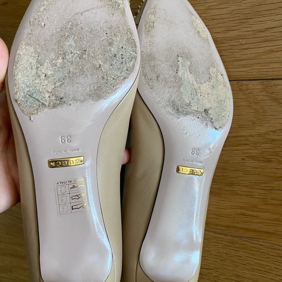 Gucci Stud pumps Sz 39 - Picture 3 of 4